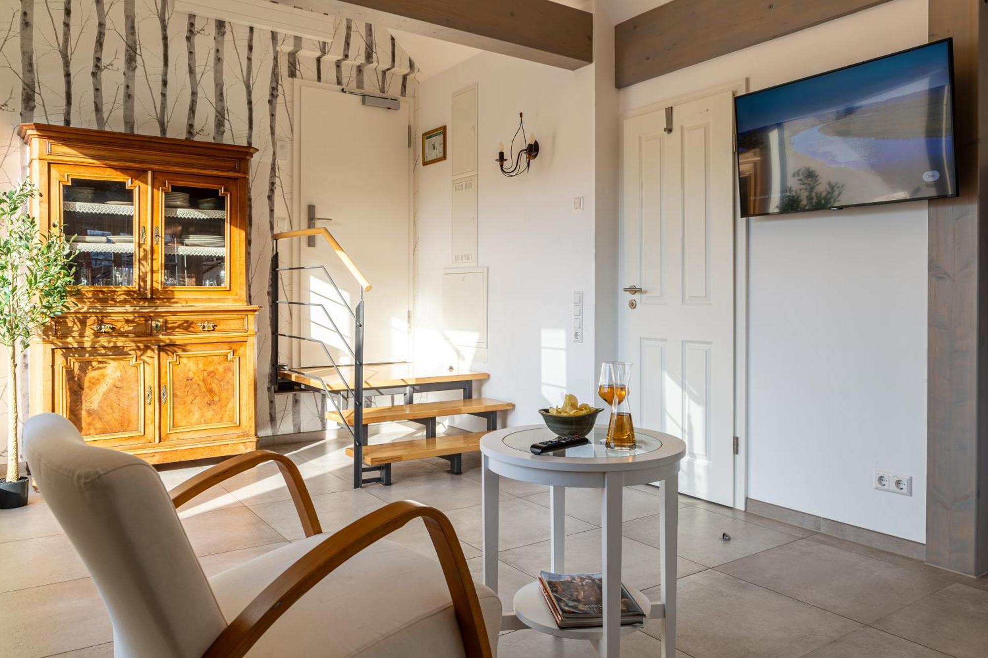 Living Timeless - Apartments Zum Roten Lamm, Zentrale Lage In Bad Krozingen In Der Fussgaengerzone Am Kurpark Und Vita Classica Экстерьер фото