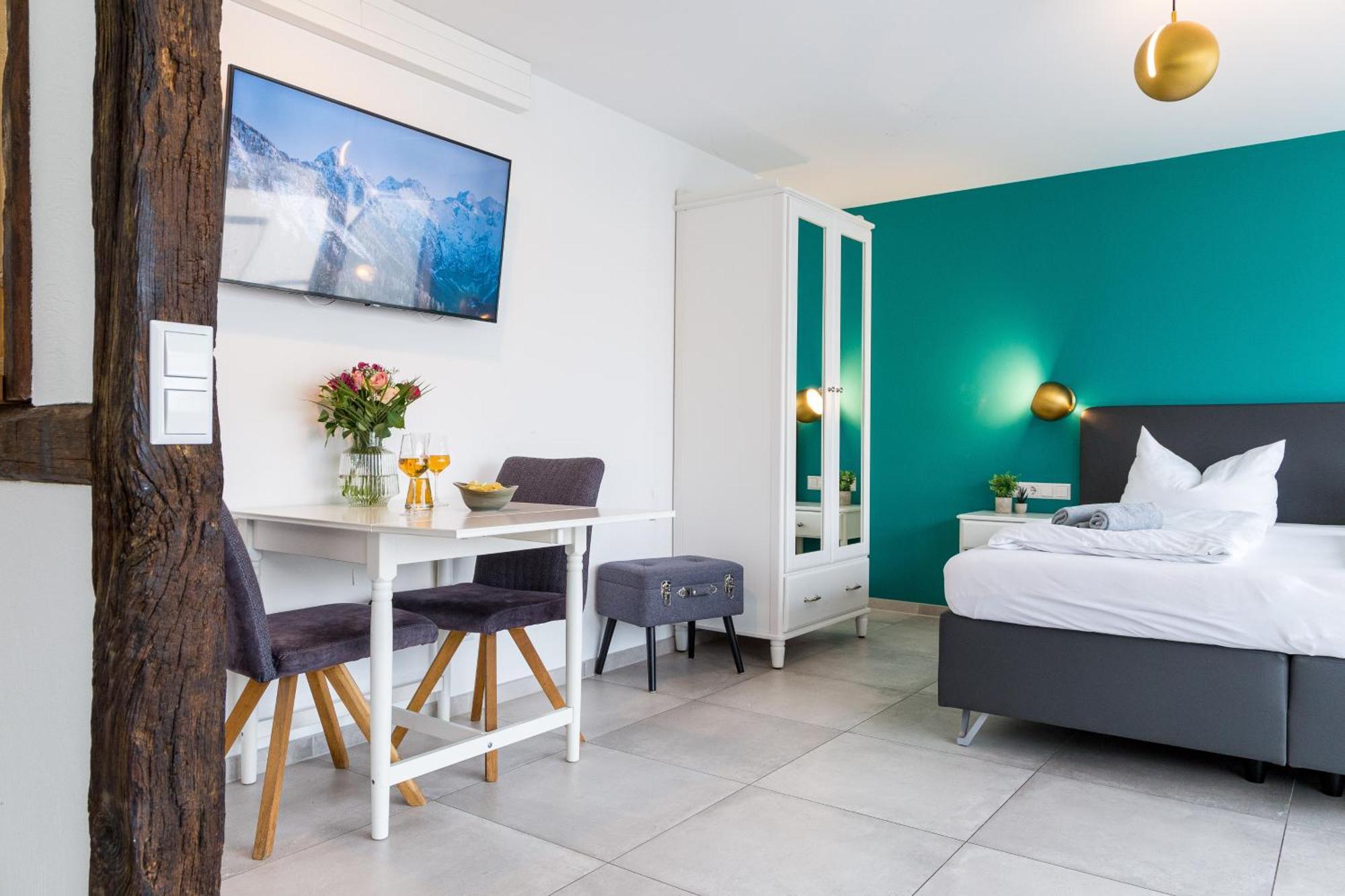 Living Timeless - Apartments Zum Roten Lamm, Zentrale Lage In Bad Krozingen In Der Fussgaengerzone Am Kurpark Und Vita Classica Экстерьер фото